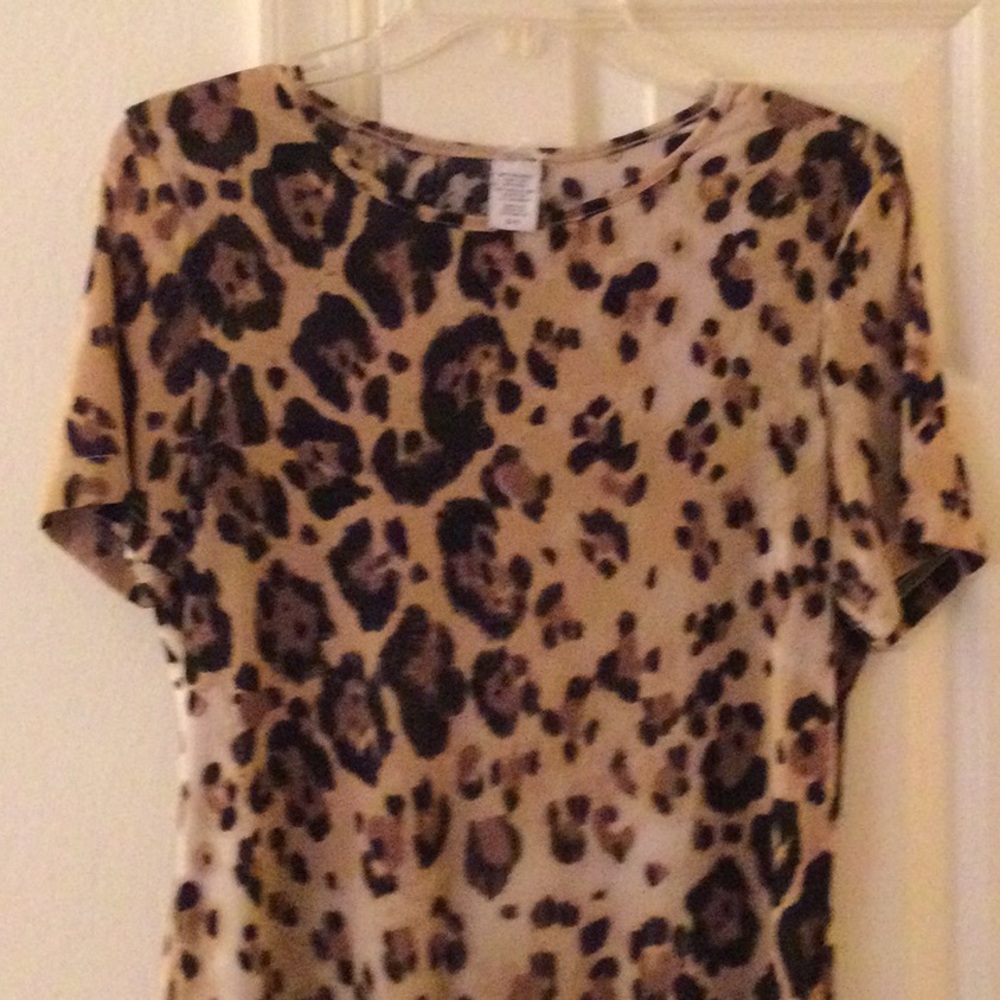 Animal print shell